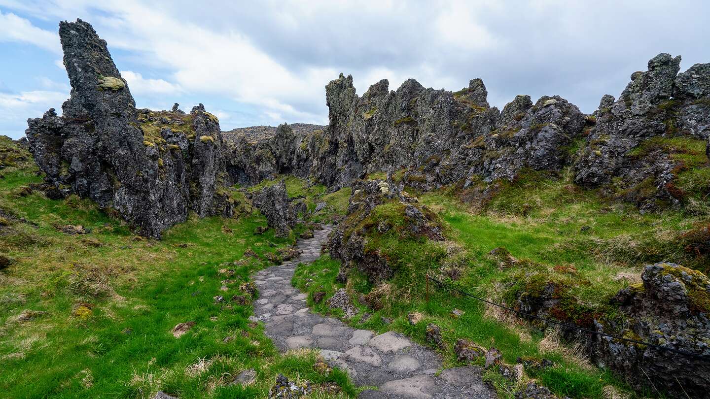 Djúpalónssandur lava field Djúpalónssandur lava field