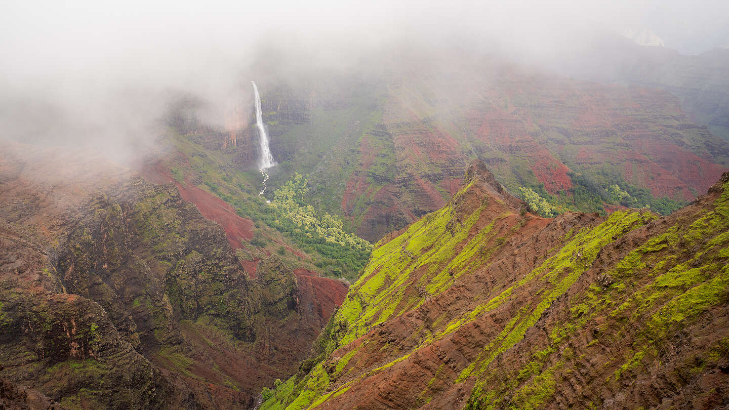 Waimea Canyon - Waipo'o Falls Waimea Canyon - Waipo'o Falls