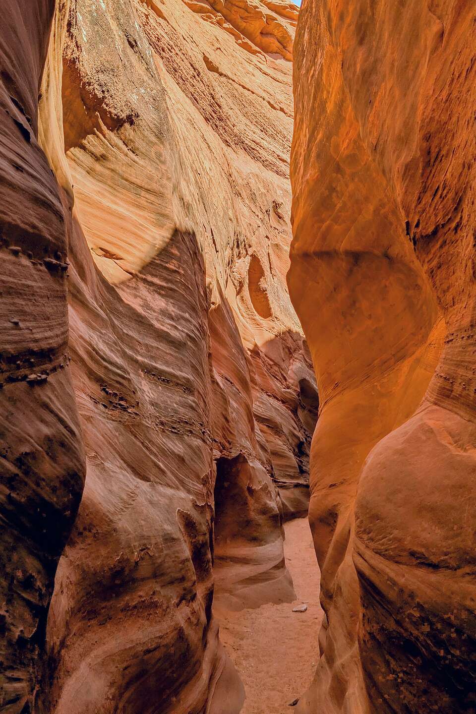Golden walls of pooky Slot Canyon