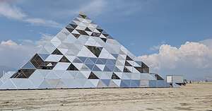 PlayAlchemist Grand Pyramid