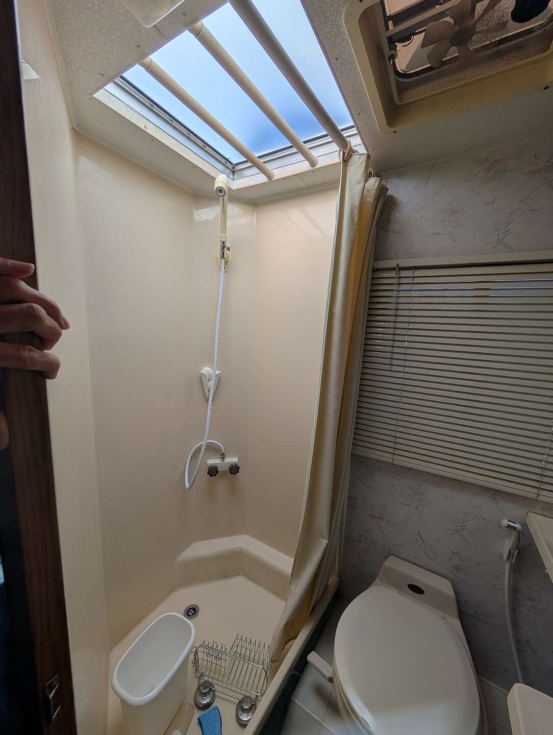 Shower Shower